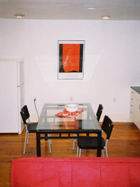 Absolute 1000 Islands Monthly Suites Gananoque Room photo